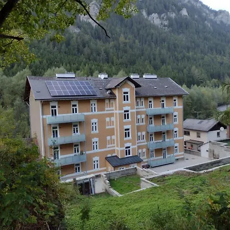 Zum Radwerk Top 11 Vordernberg Exterior foto